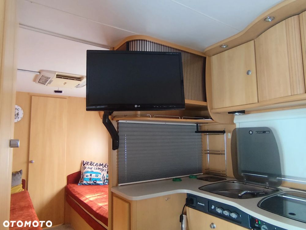 Dethleffs Camper - 16