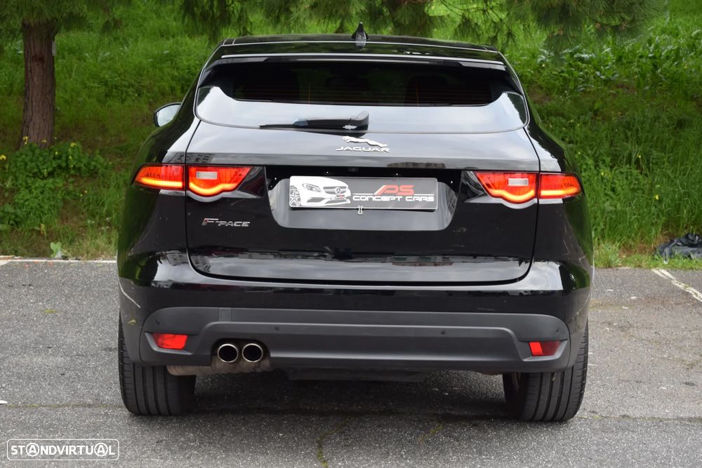 Jaguar F-Pace 2.0 i4D Prestige - 17