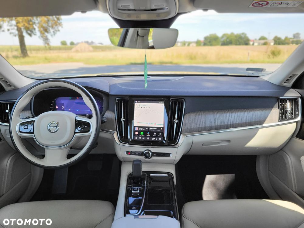 Volvo V90 - 18