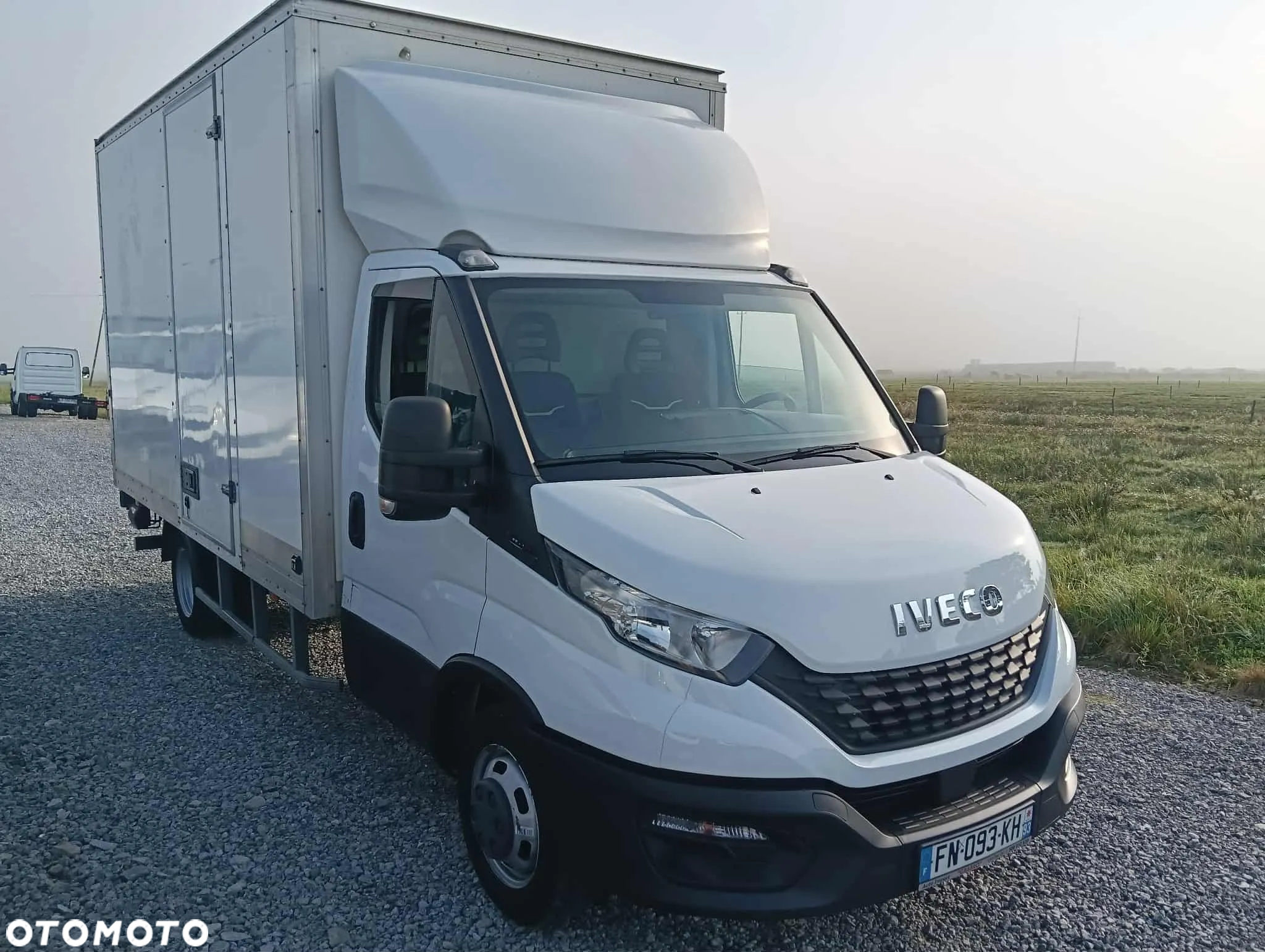 Iveco DAILY 35C14, 35C13, 35C12 - 2