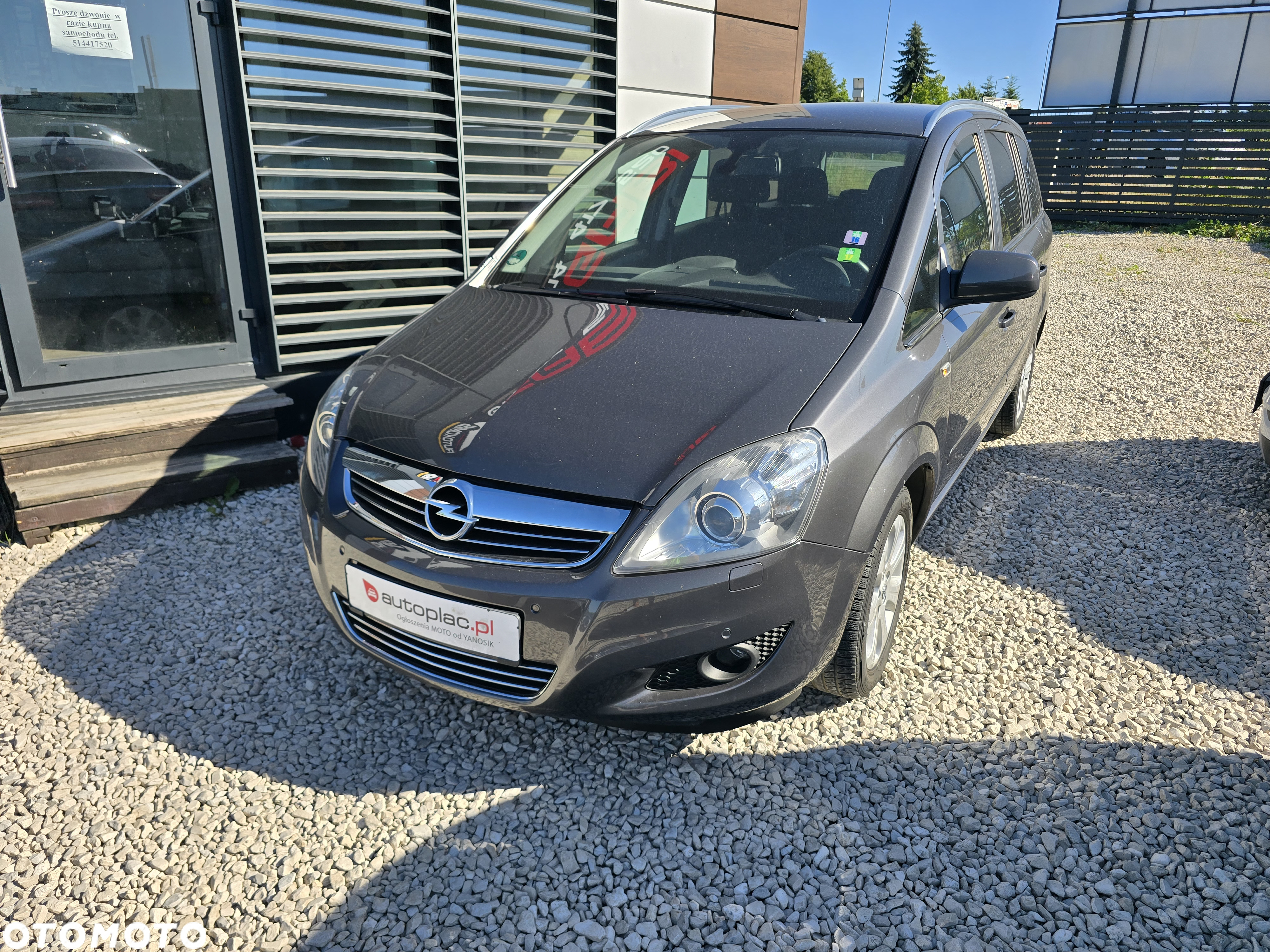 Opel Zafira 1.8 Cosmo EU5 - 3