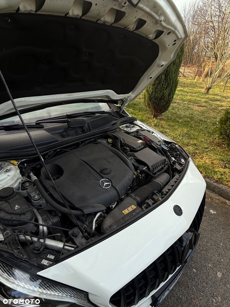 Mercedes-Benz Klasa A 220 d 4Matic 7G-DCT - 30