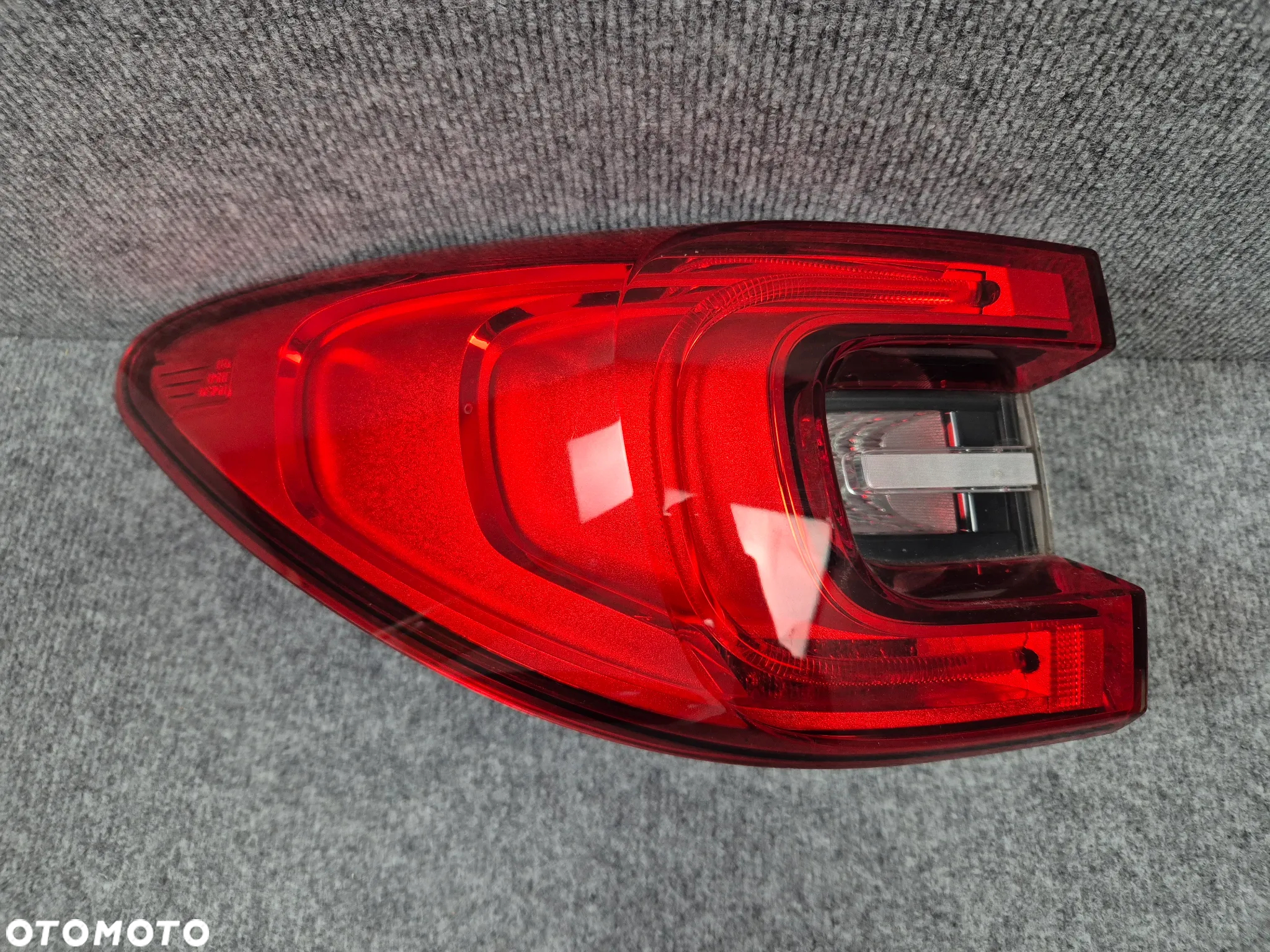 LAMPA TYLNA TYŁ LEWA - RENAULT KADJAR LIFT 18-22 LED 265552789R - 4