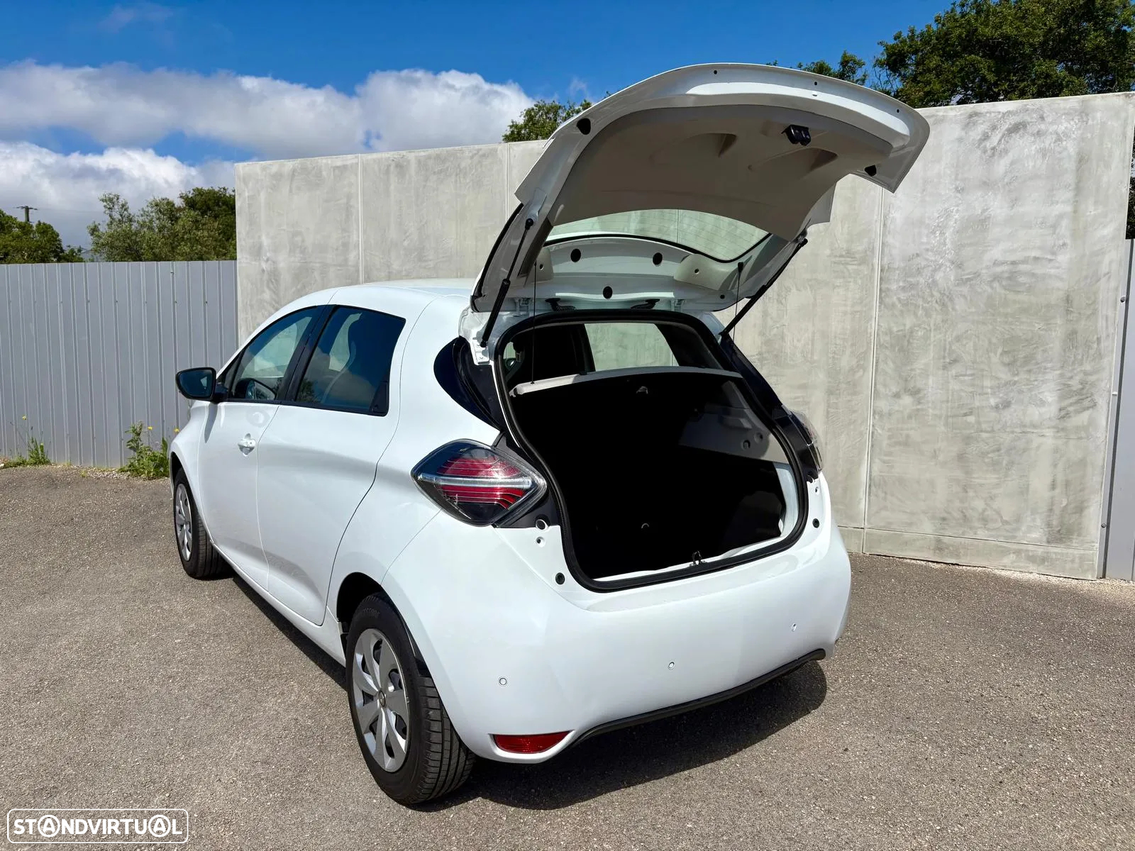 Renault Zoe (c/ Bateria) Zen 50 - 17