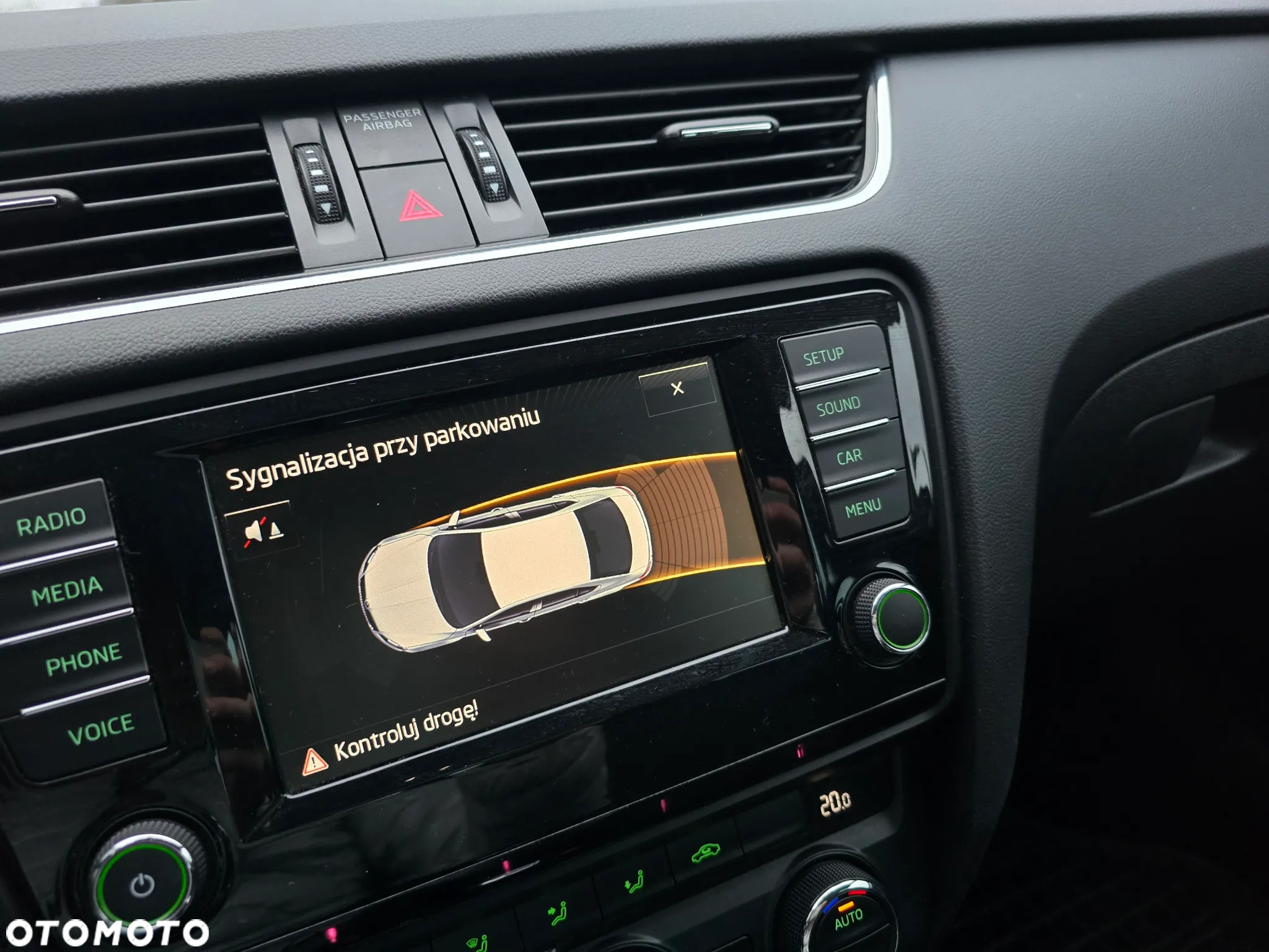Skoda Octavia 2.0 TDI Elegance DSG - 27