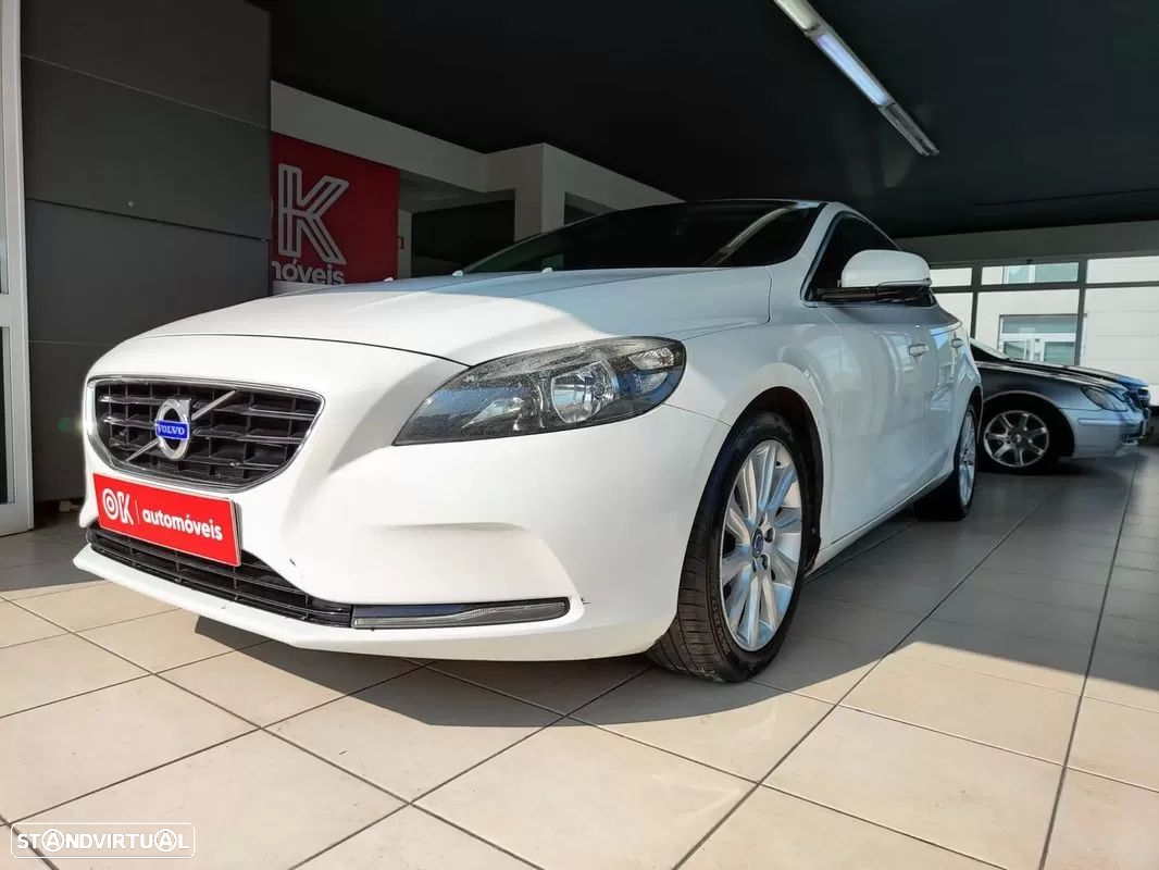 Volvo V40 1.6 D2 Momentum - 6