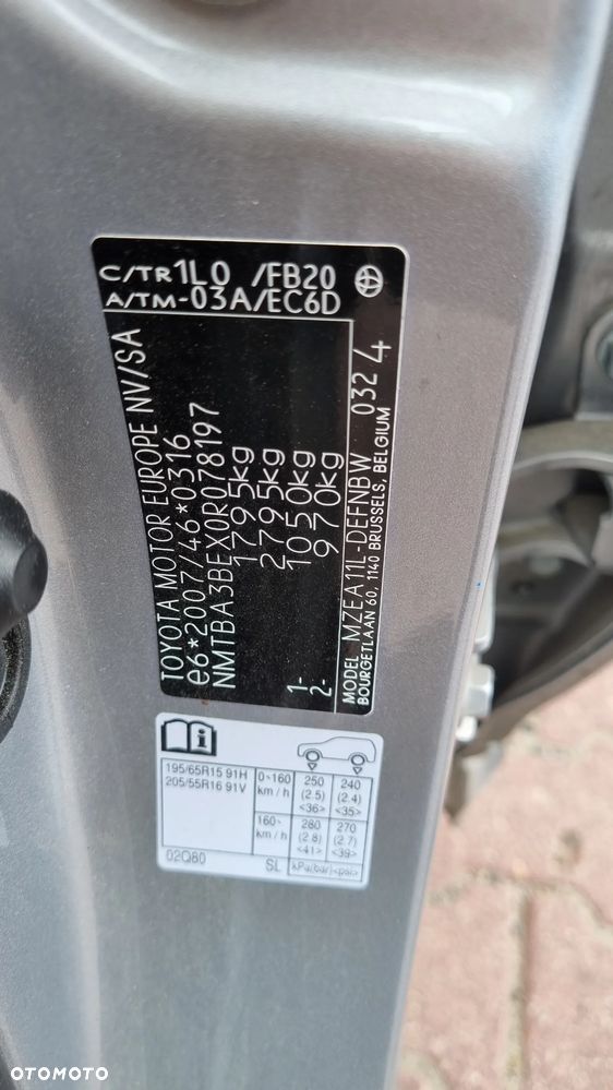 Toyota Corolla 1.5 Active - 31