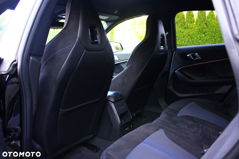 BMW Seria 2 218d M Sport sport - 30