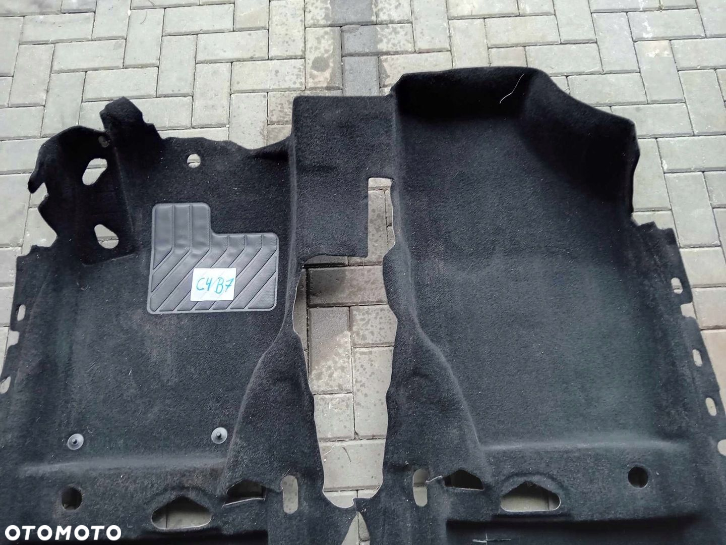 CITROEN C4 II B7 DYWAN WYKŁADZINA EU - 3