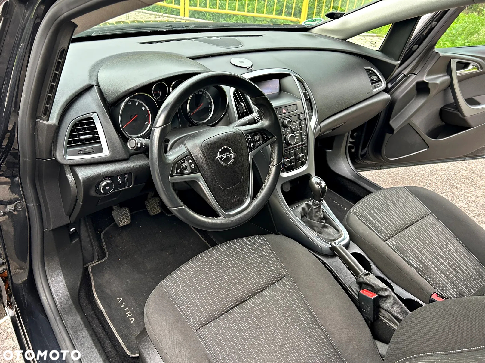 Opel Astra IV 1.4 T Active - 13
