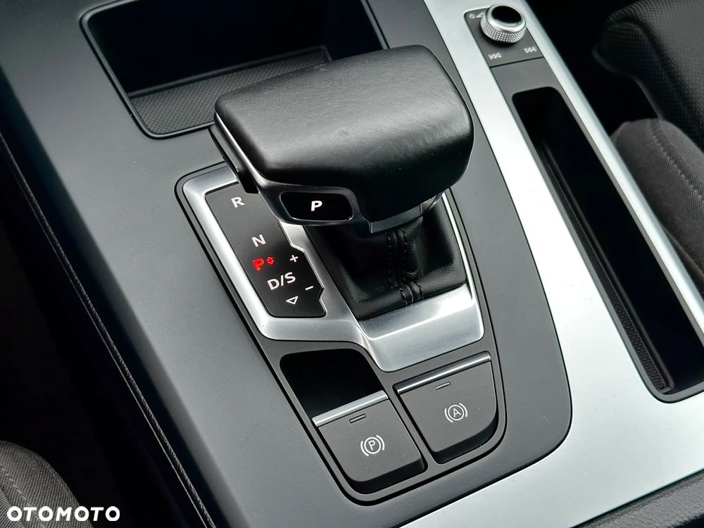 Audi Q5 40 TDI mHEV Quattro Advanced S tronic - 24