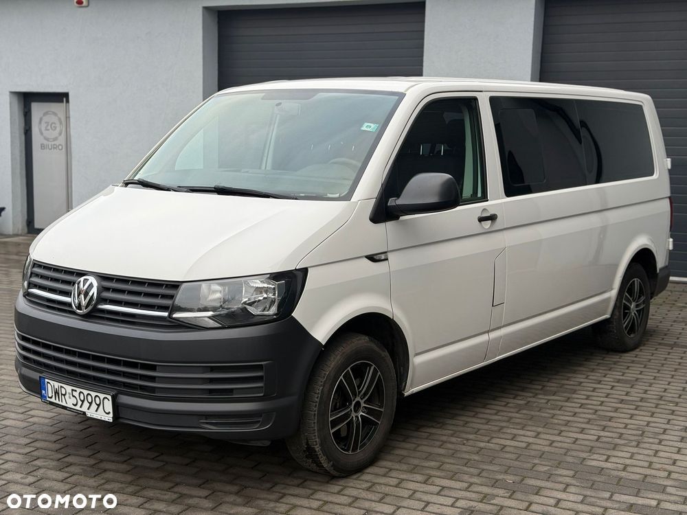 Volkswagen Transporter - 2