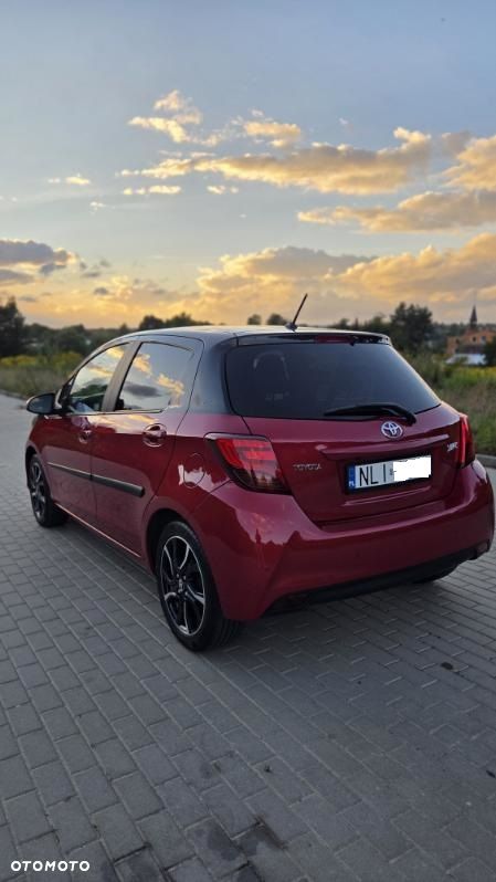 Toyota Yaris 1.33 Selection Passion MS - 4