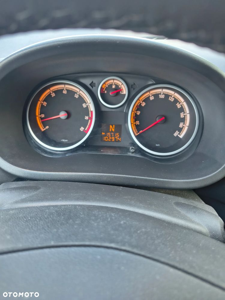 Opel Corsa - 14