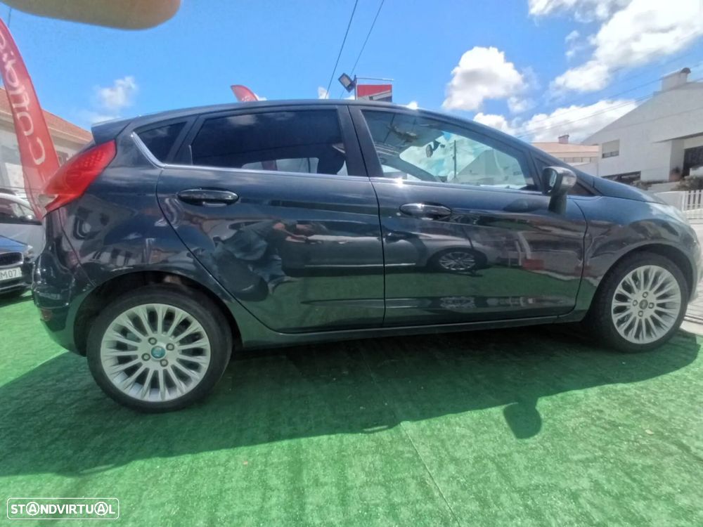 Ford Fiesta 1.25 Titanium - 4