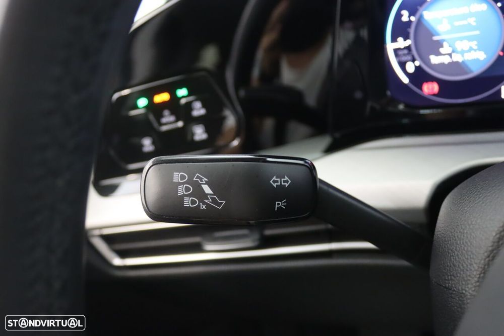 VW Golf 1.0 TSI Life - 13