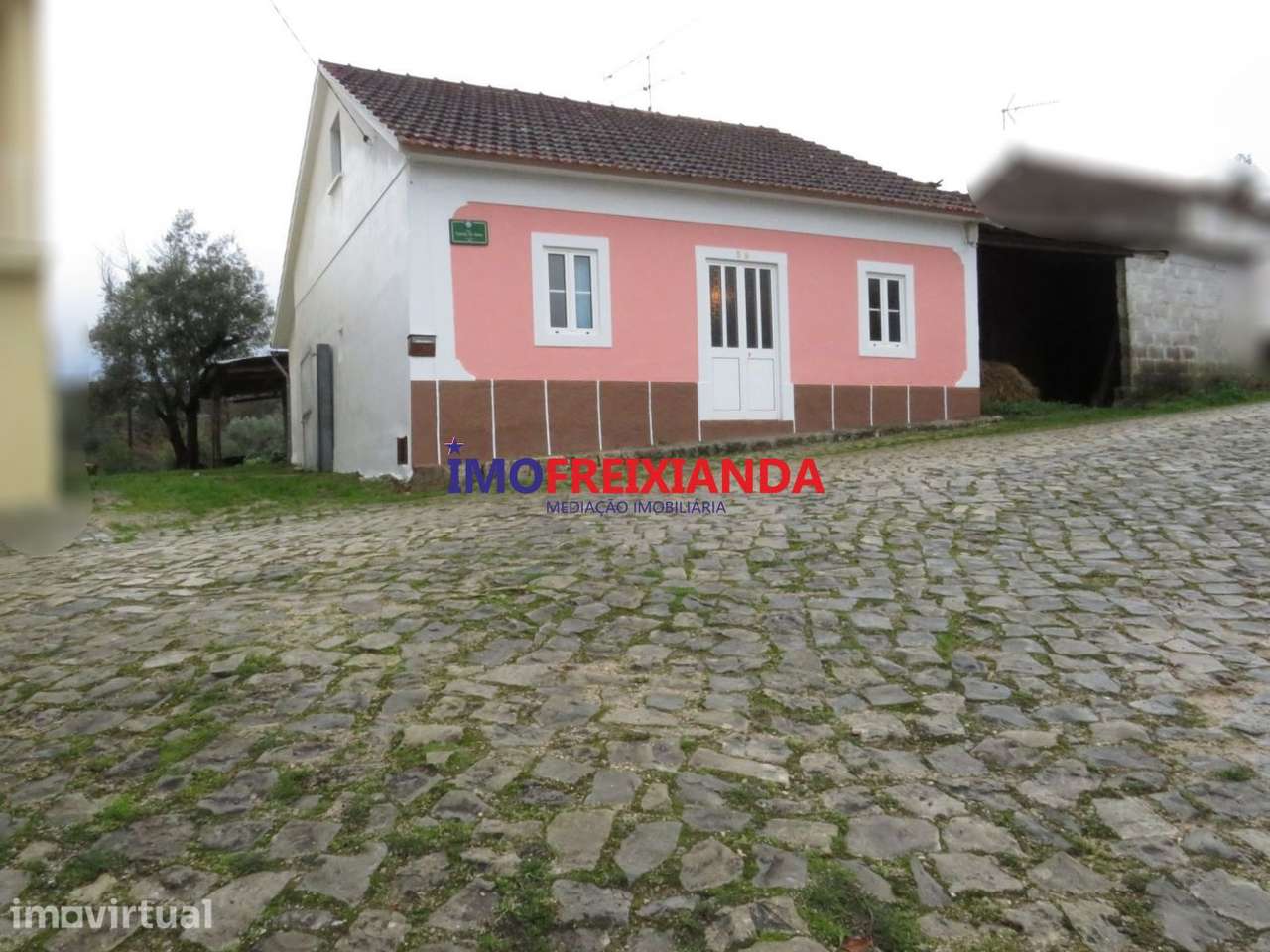 Moradia T2 em zona rural - Grande imagem: 2/29