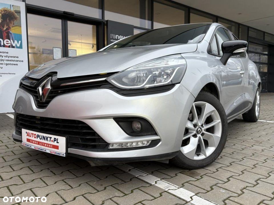 Renault Clio - 1