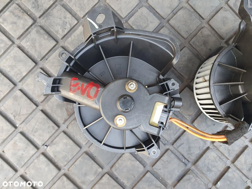 FIAT GRANDE PUNTO EVO WENTYLATOR DMUCHAWA EUROPA POSIADAM 2 SZT - 2