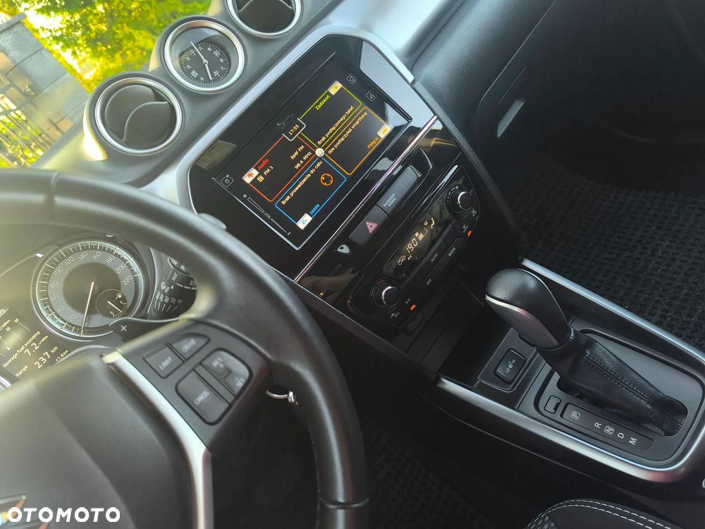 Suzuki Vitara 1.0 Boosterjet Premium 2WD - 3