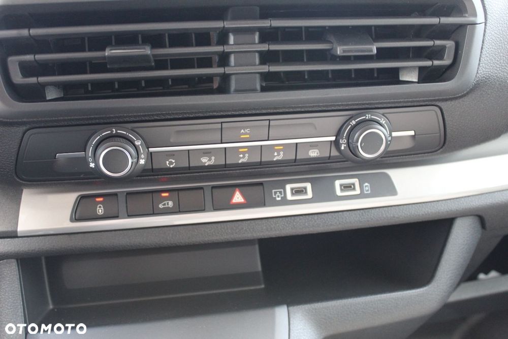 Peugeot Expert - 18