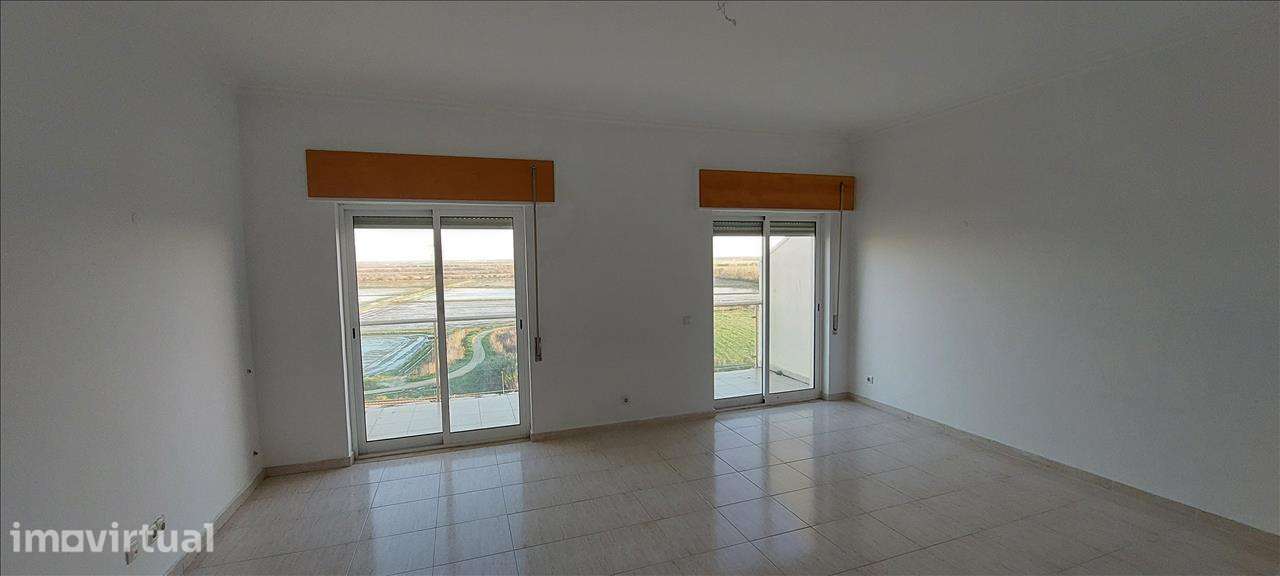 Apartamento em Azambuja, Azambuja - Grande imagem: 3/12