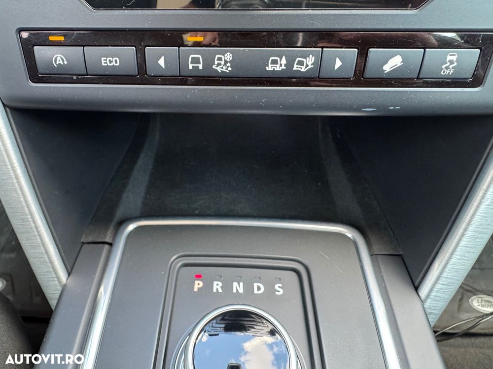 Land Rover Discovery Sport 2.0 D150 MHEV SE - 23