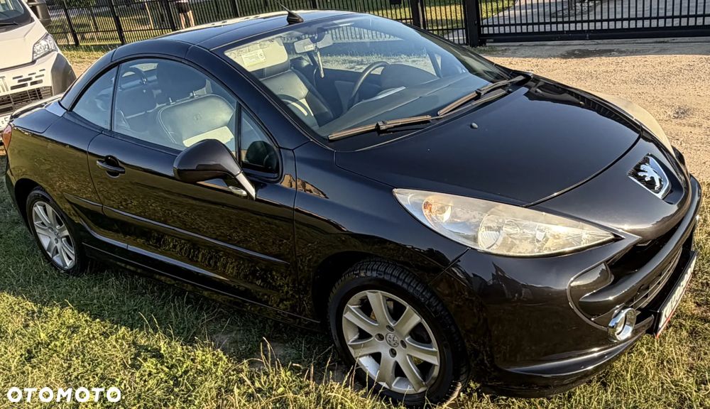 Peugeot 207 CC 1.6 HDI Sport - 21