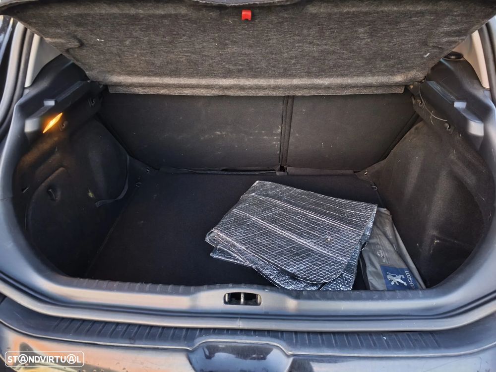 Peugeot 308 1.6 HDi Sport - 11