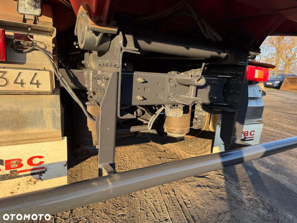 Volvo FMX 370 Wywrotka S1 Hydro-klapa z wstrząsem euro6 1 łóżko - 10