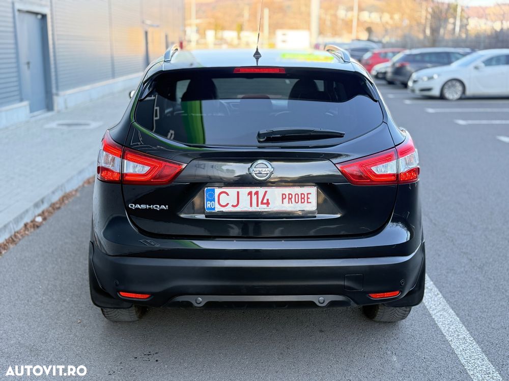 Nissan Qashqai - 25
