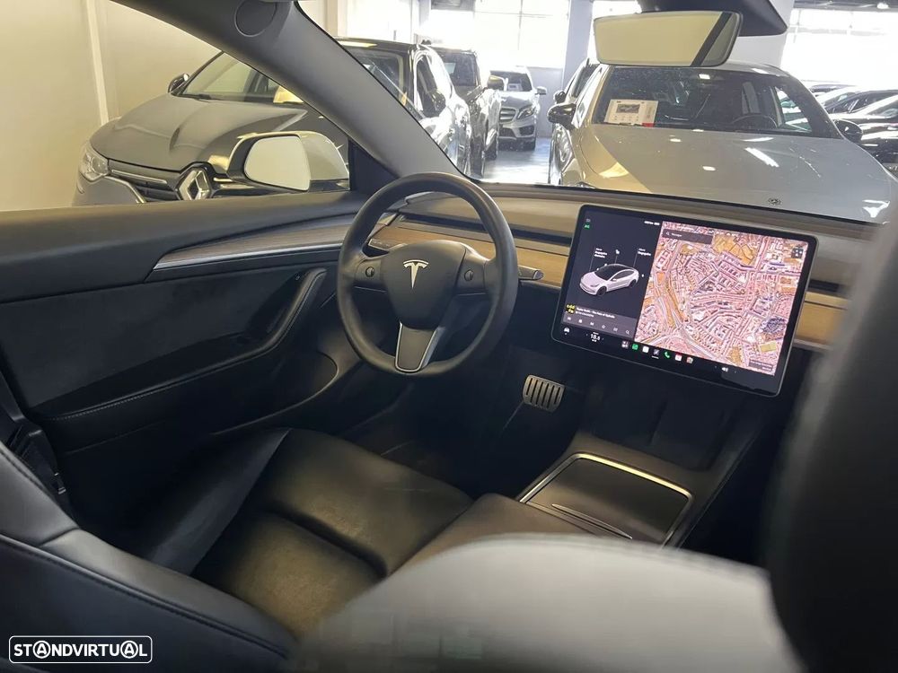 Tesla Model 3 Performance Dual Motor AWD - 12