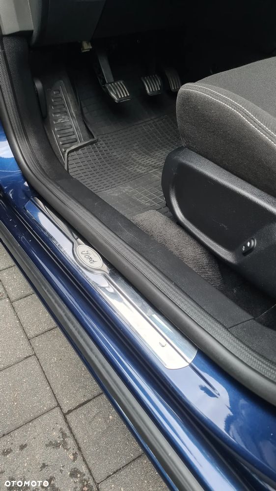Ford Mondeo - 14