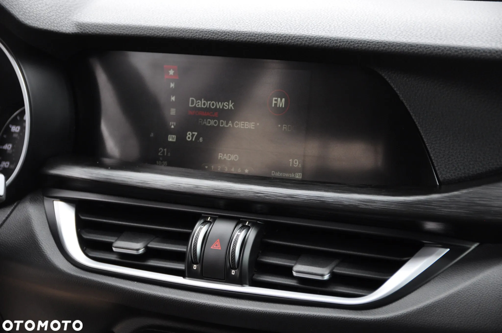 Alfa Romeo Stelvio 2.0 Turbo 16V AT8-Q4 Executive - 29