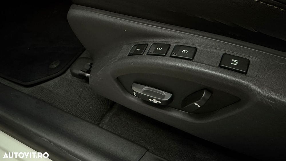 Volvo XC 60 D5 AWD Aut. RDesign - 24