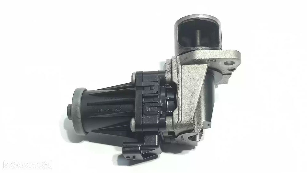 VALVULA EGR MERCEDES-BENZ CLASSE B 2015 -8201411538 - 3
