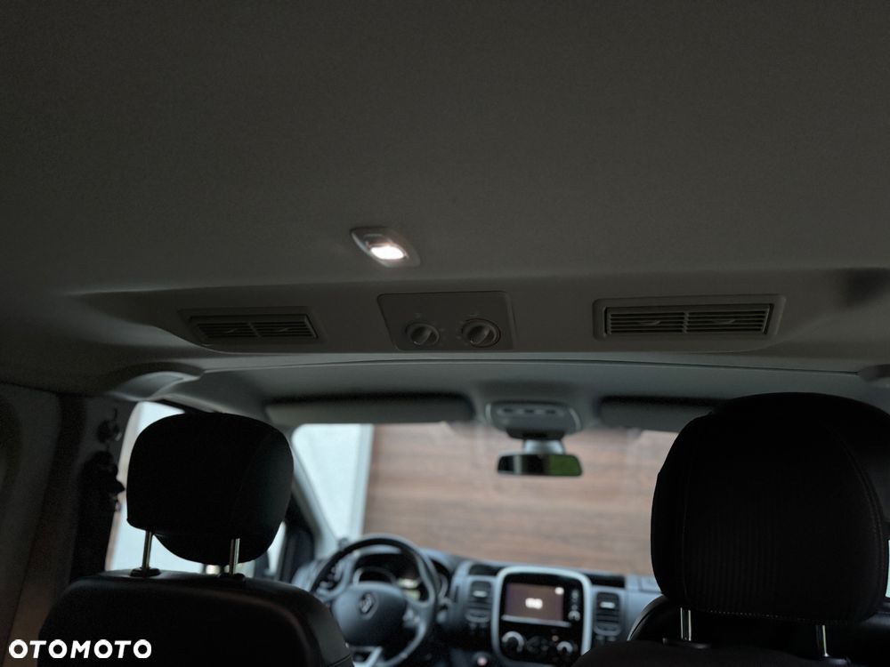 Renault Trafic ENERGY dCi 145 Grand Spaceclass - 36