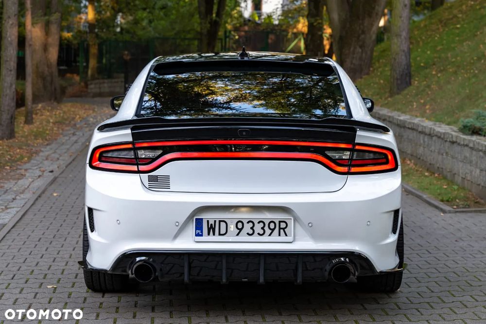 Dodge Charger 5.7 R/T - 6