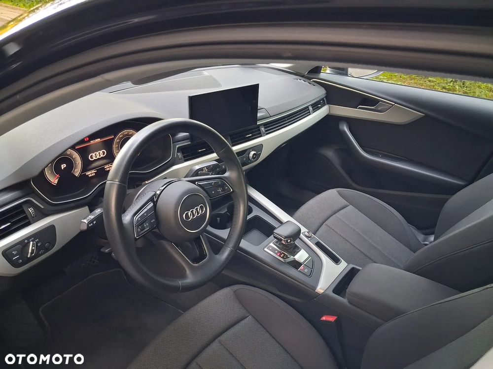 Audi A4 Limousine 35 TFSI mHEV S Line S tronic - 23