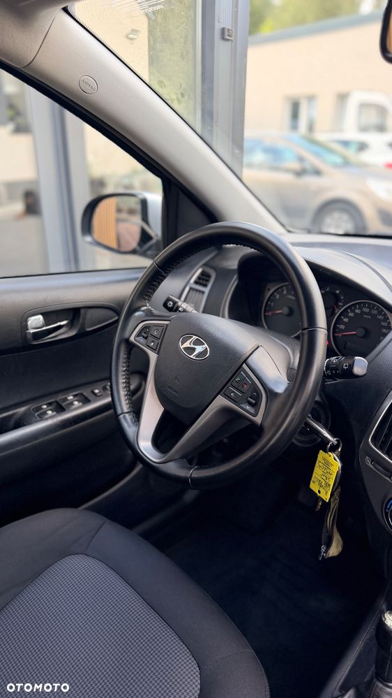Hyundai i20 1.25 Wersja Jubileuszowa - 7