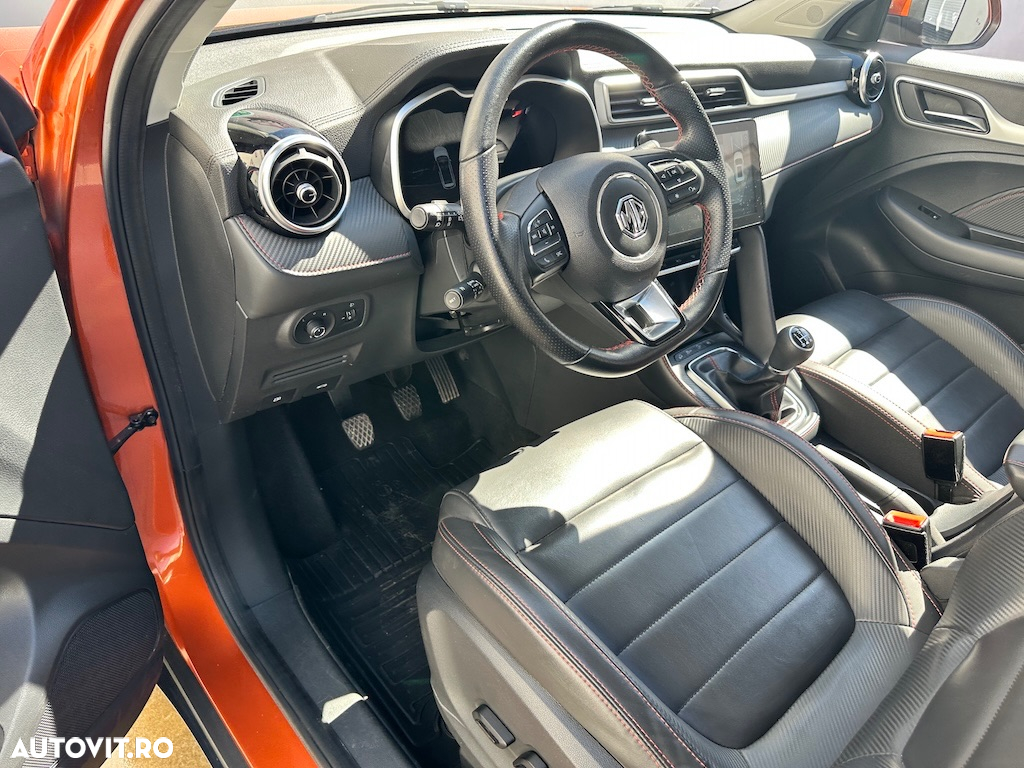 MG ZS ICE 1.5 VTI-tech Luxury - 11