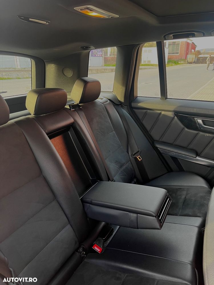 Mercedes-Benz GLK 220 CDI 4MATIC (BlueEFFICIENCY) 7G-TRONIC - 11