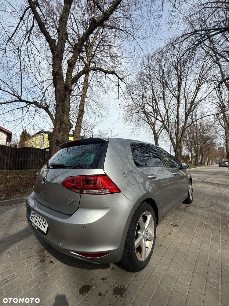 Volkswagen Golf 1.2 TSI Highline DSG - 7