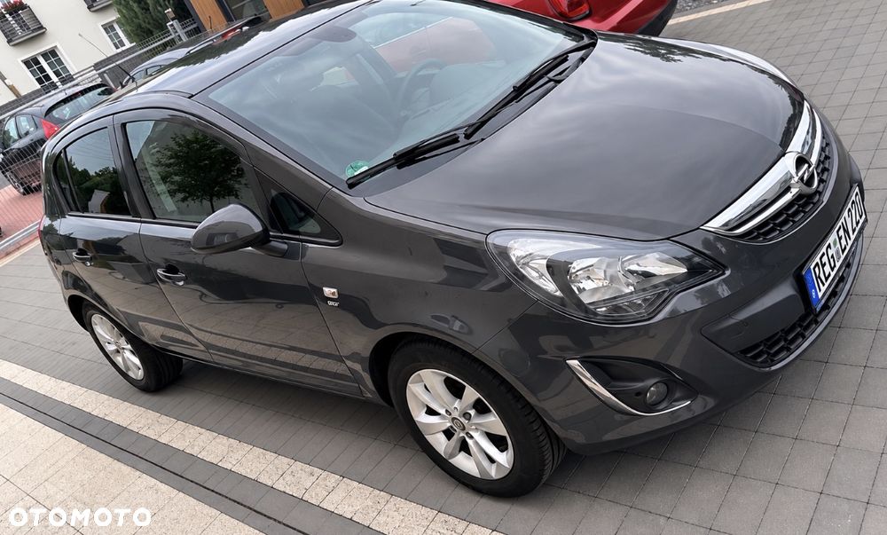 Opel Corsa 1.4 16V EcoFLEX Start-Stop Color Edition - 9