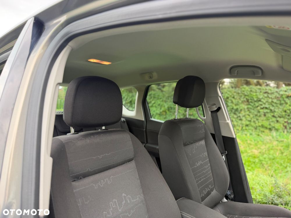 Opel Meriva 1.4 T Enjoy - 32