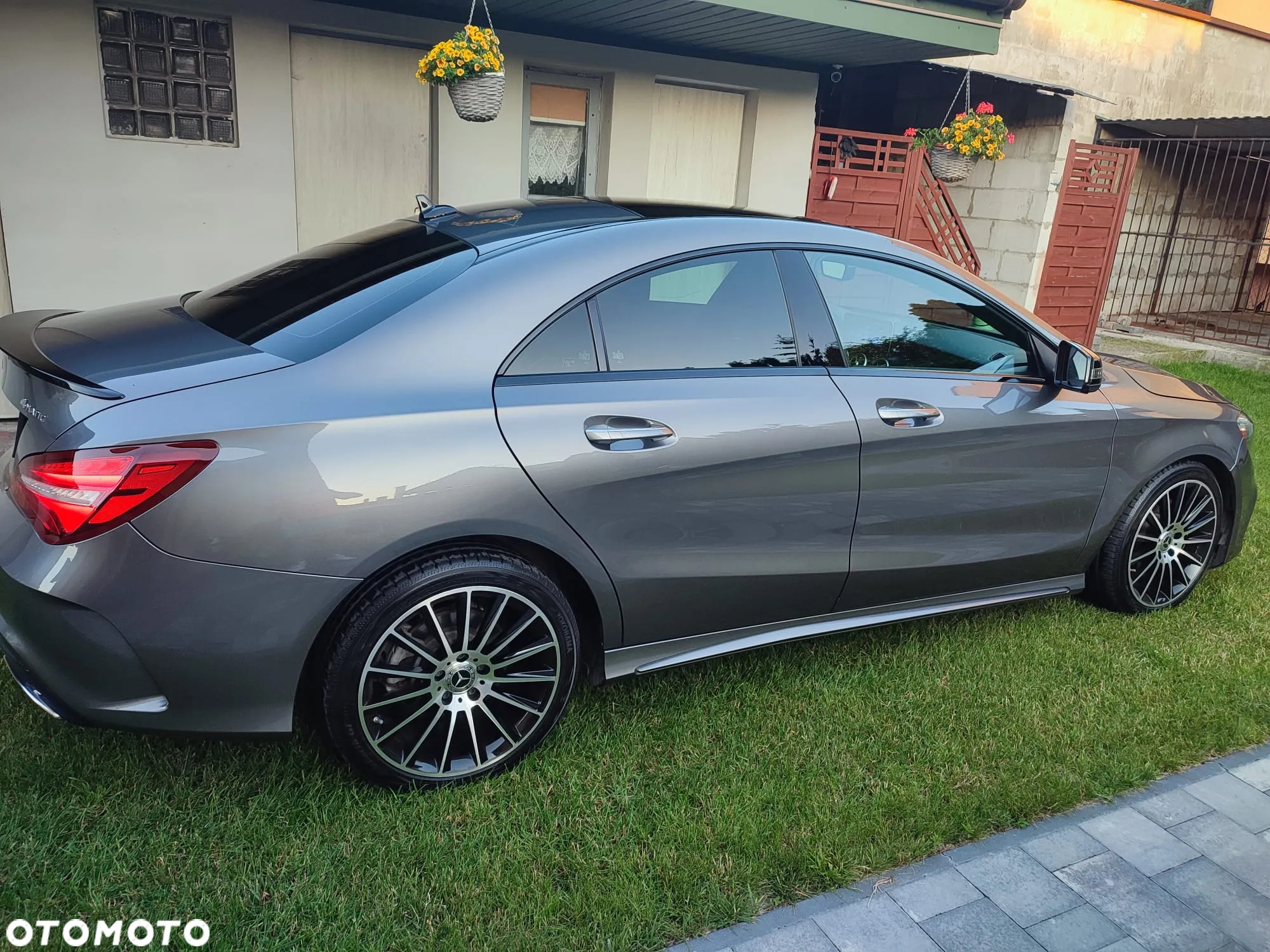 Mercedes-Benz CLA 250 4-Matic AMG Line - 9