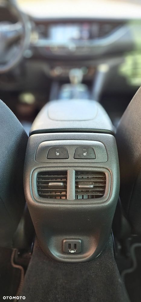 Opel Insignia 2.0 BiTurbo 4x4 Exclusive - 13