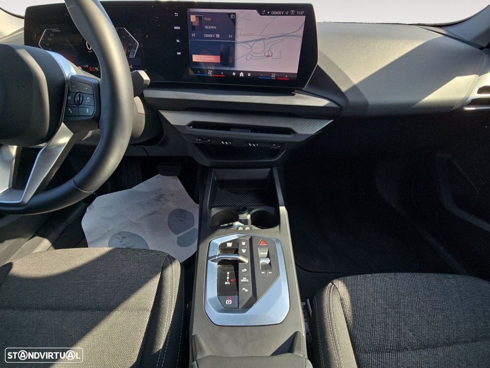 BMW 216 Active Tourer - 11