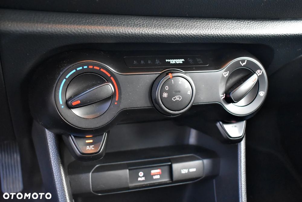 Kia Picanto 1.0 L - 28