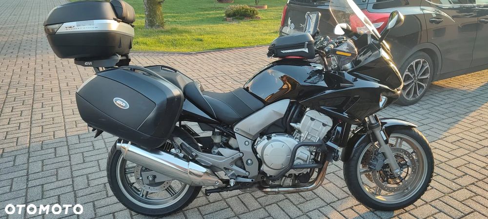 Honda CBF - 3